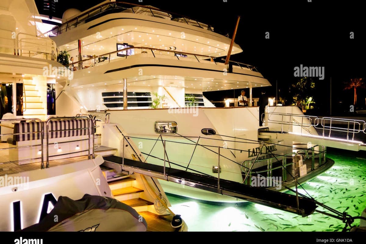 Private Yacht Party