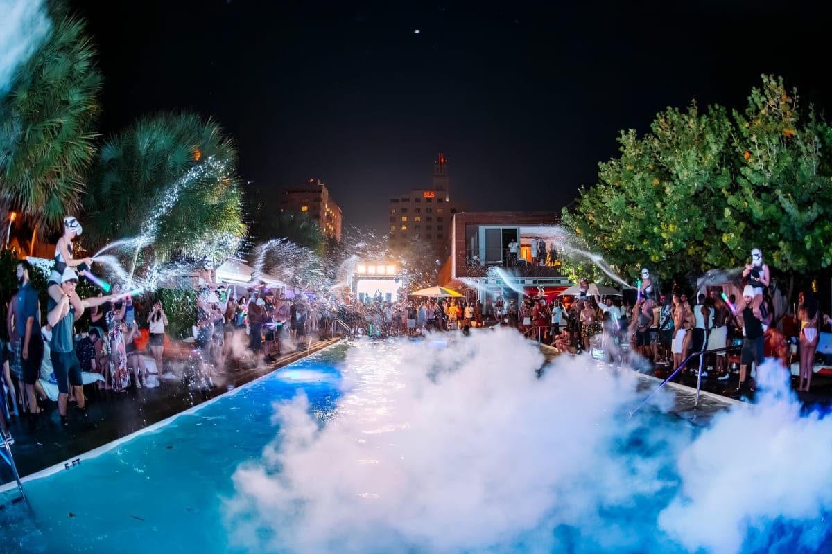 SLS Pool Party at Hyde Beach